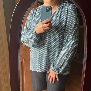 Banana Republic Factory V neck long sleeve blouse SZ XL